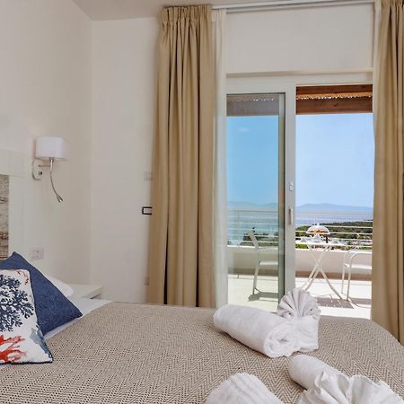 Mercury Beach Hotel Sant'Antioco Exterior photo